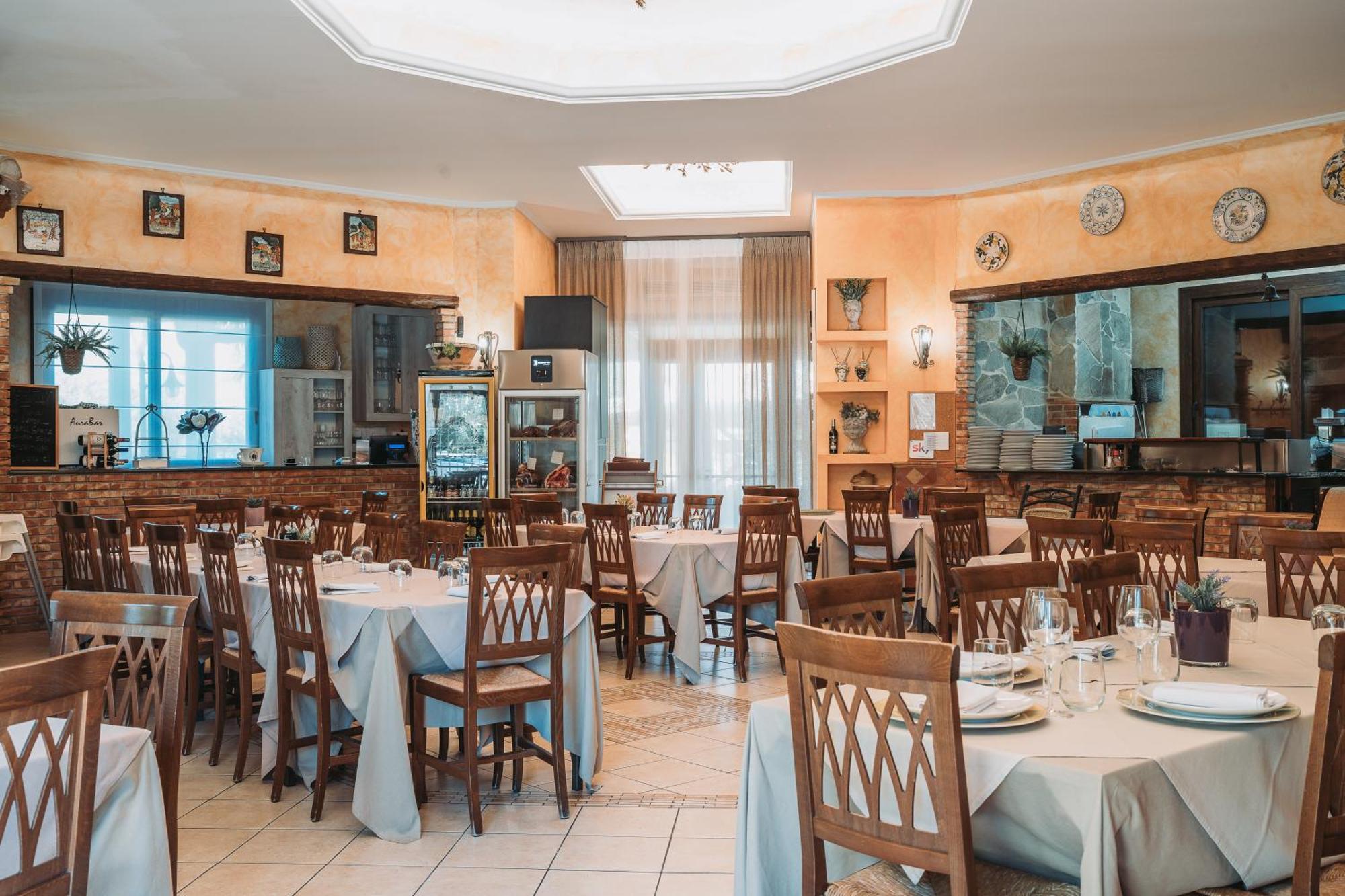 La Dolce Vita Regalbuto Buitenkant foto