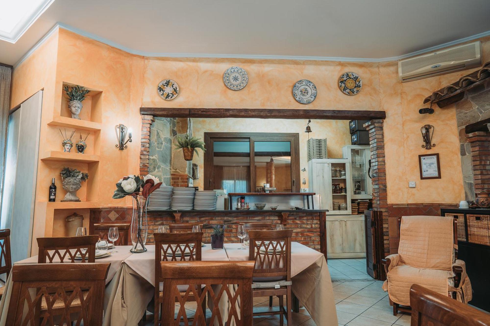 La Dolce Vita Regalbuto Buitenkant foto